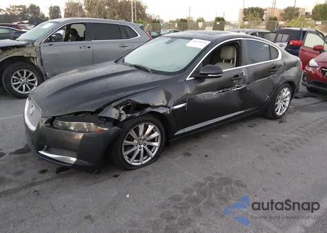 2013 Jaguar Xf I4 T z USA, uszkodzony, nr VIN SAJWA0ES3DPS63907